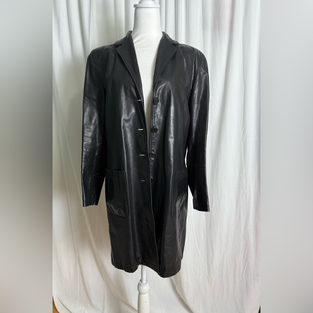 Vintage 90s Y2k Roots Canada Black 100% Leather Straight Mid Length Jacket.